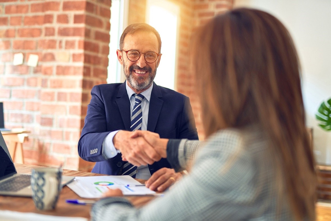Business man shaking hands